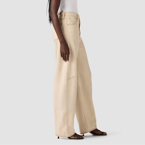 Levi's Women's Cinch Barrel Jeans - Cloudy Travertine 27 , 28 and 29in - Picture 2 of 3